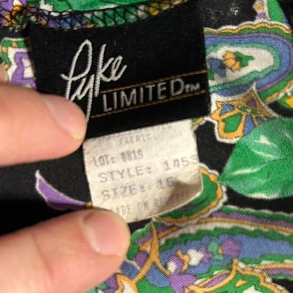 Vintage 80s smooth silky blouse paisley hibiscus short style - Picture 4 of 4